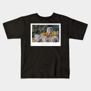 Nature morte avec rideau et pichet fleuri Kids T-Shirt